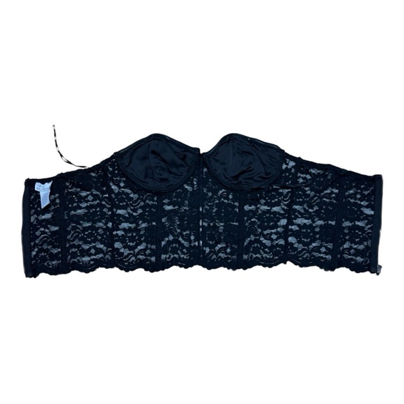 Elegant Black Lace Corset Crop Top - Picture 4 of 5